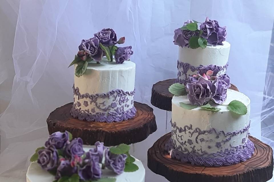 Weddingcake rosas lilas