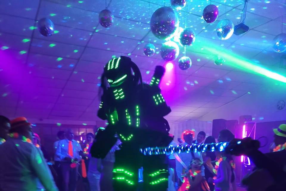 Show robot LED