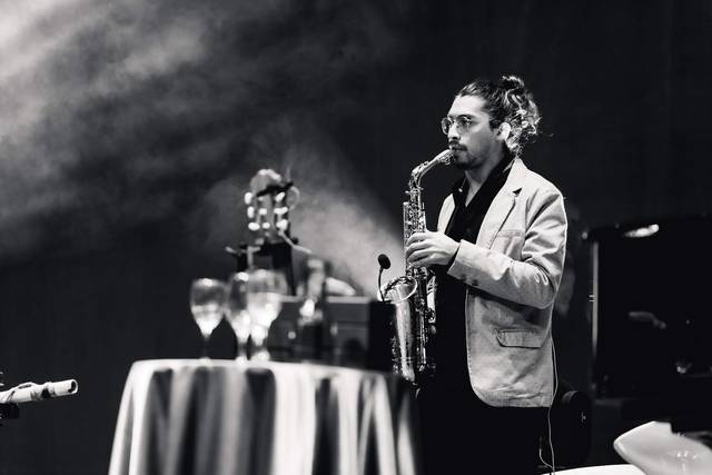 Alejandro Vera - Saxofonista