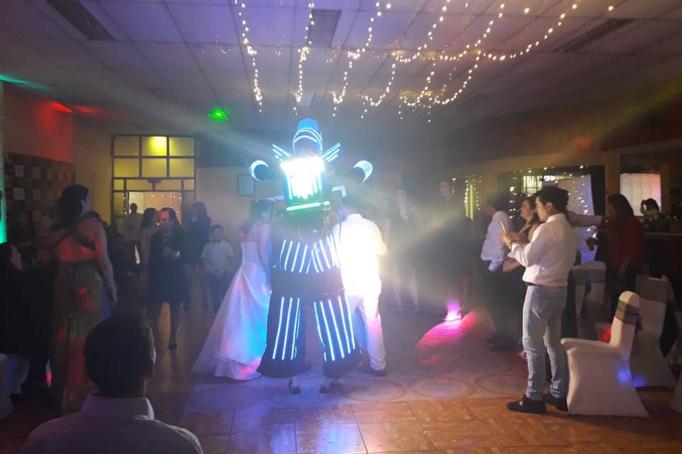 Robot led prendiendo