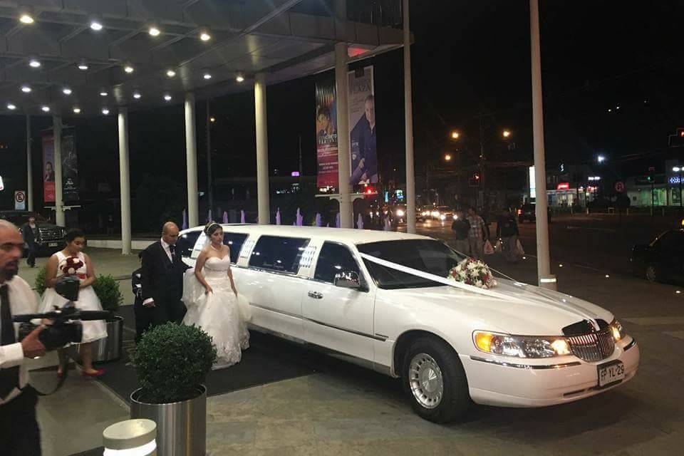 Hotel limo
