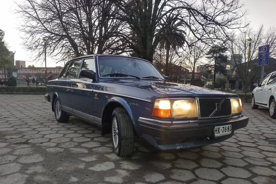 Volvo 240