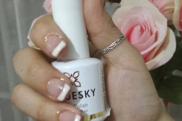 Esmaltate Providencia