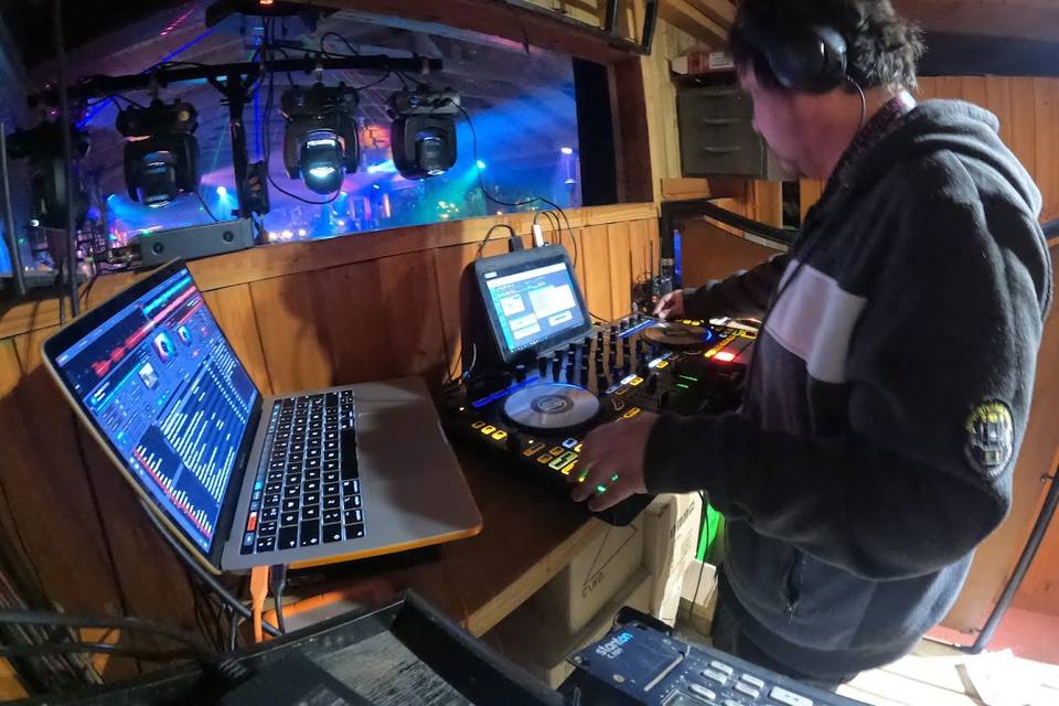 DJ Fiesta