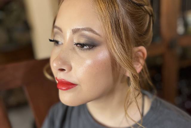 Loraa Makeup