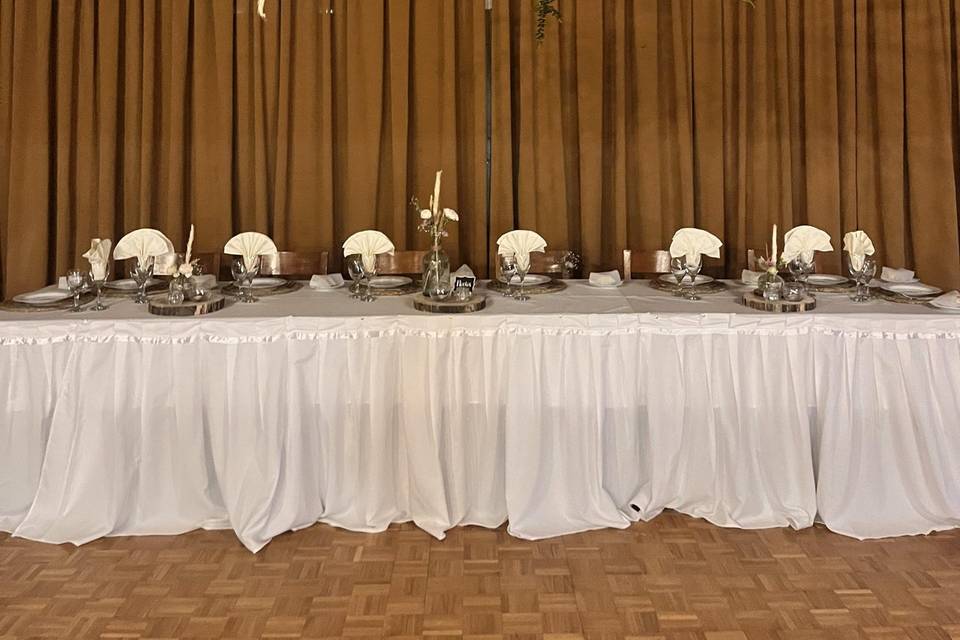 Deco area en mesa novios