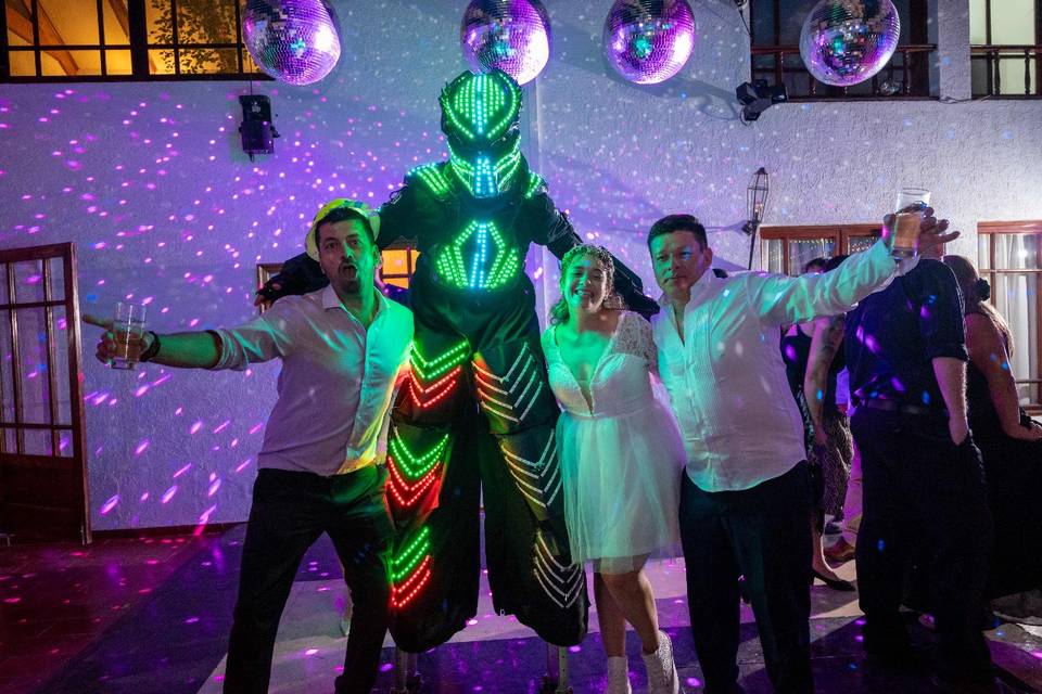 Robot led