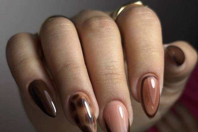 Zabdiel Nails