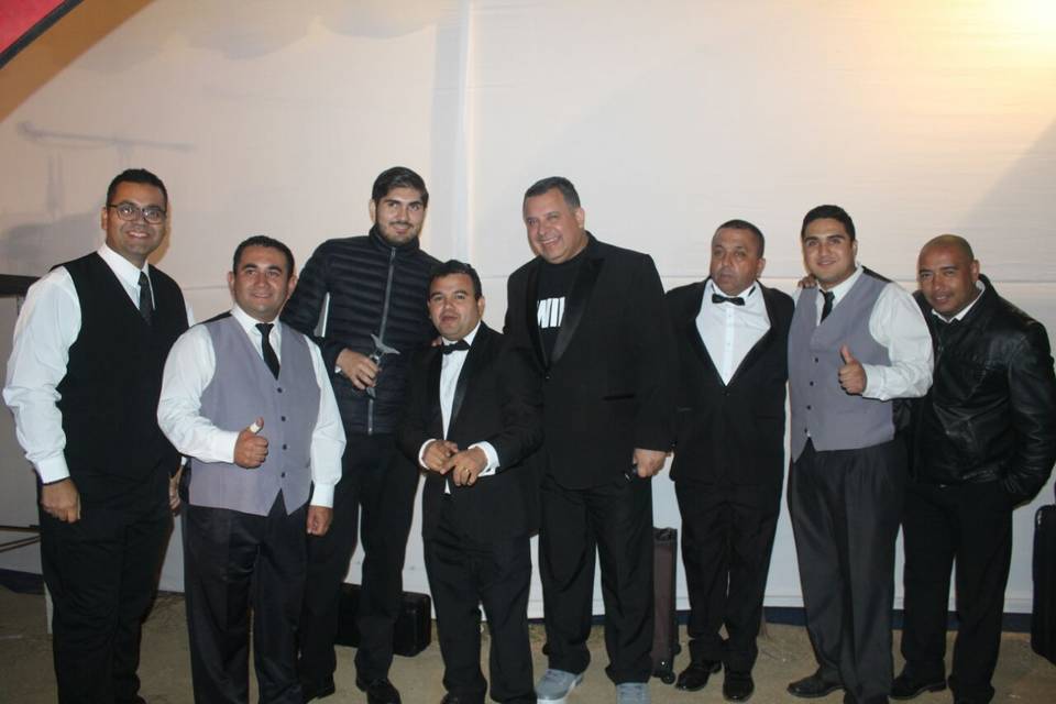 Junto a willy sabor