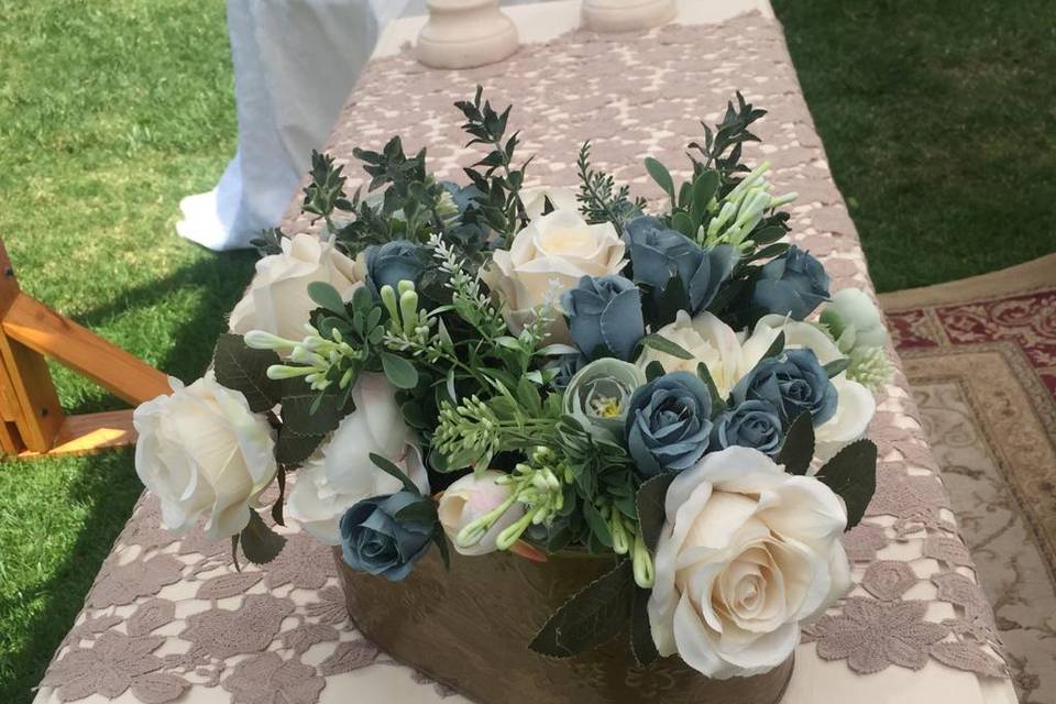 Detalle arreglo floral mesa