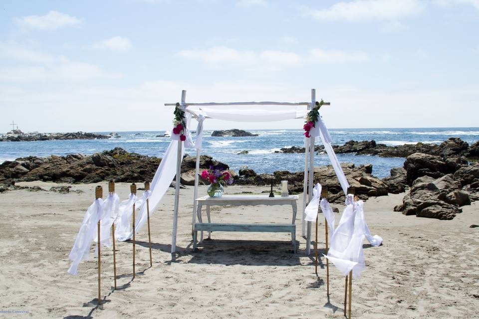 Altar en la playa