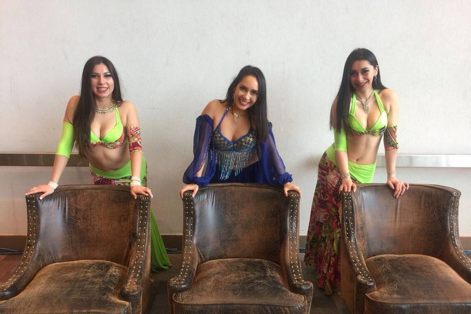 Pri, nani (cantante) y fer.