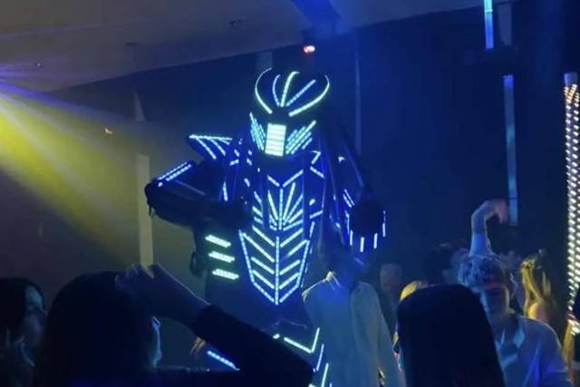 Sergio Matamala - robot led