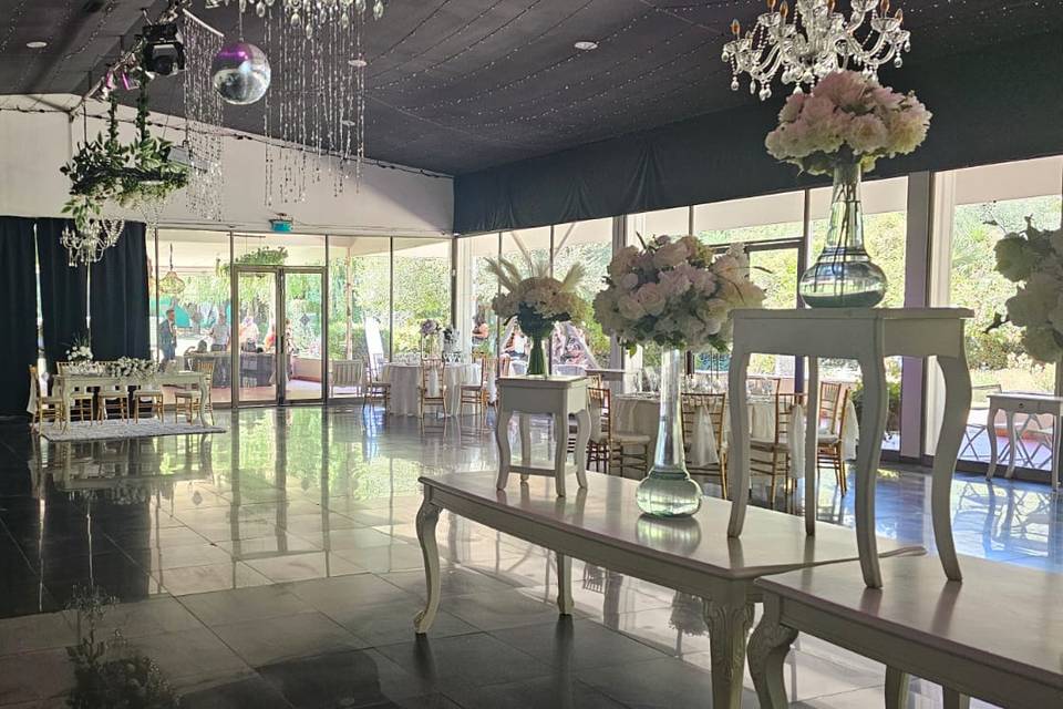 Salon