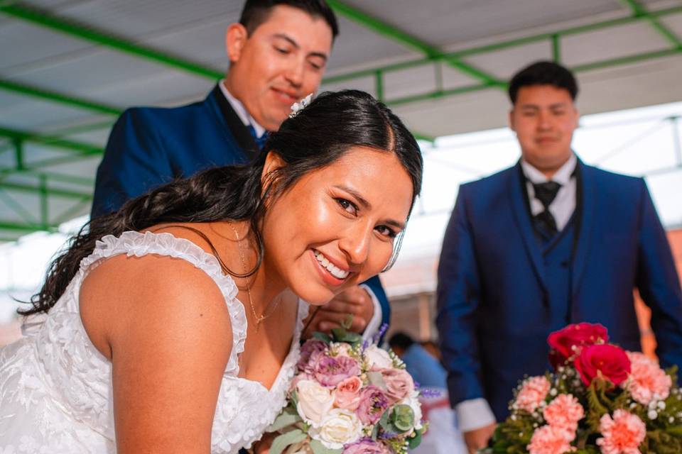 Maquillaje y peinado novia