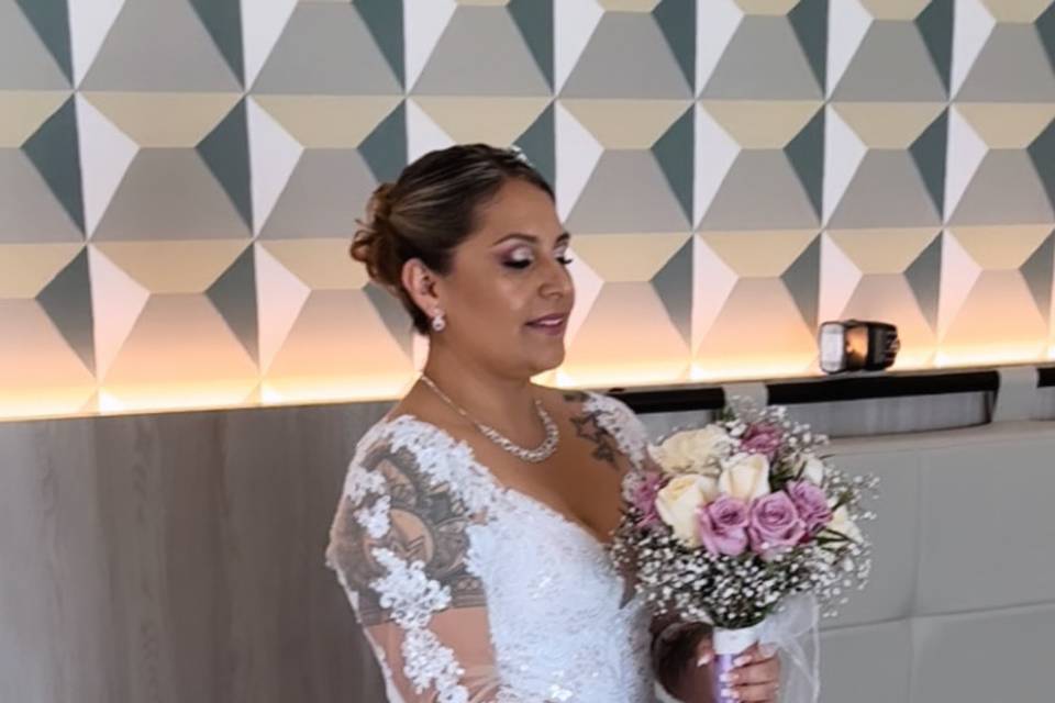 Maquillaje y peinado novia