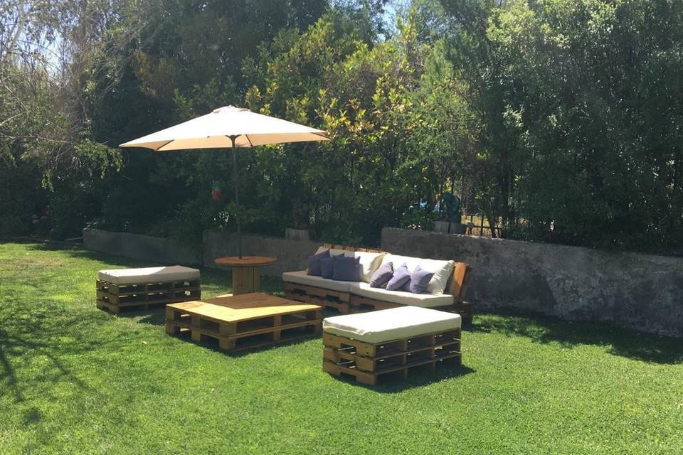 Lounge pallets