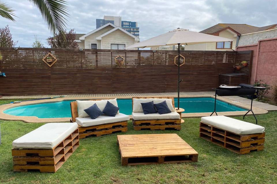 Lounge pallets