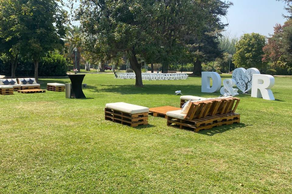 Lounge pallets