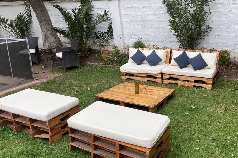 Lounge pallets