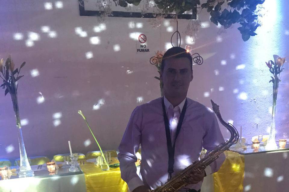 Saxofonista Contreras