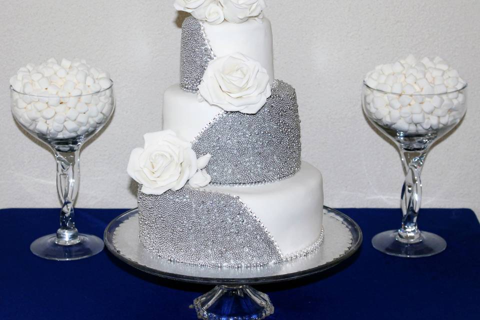 Tarta boda en plata