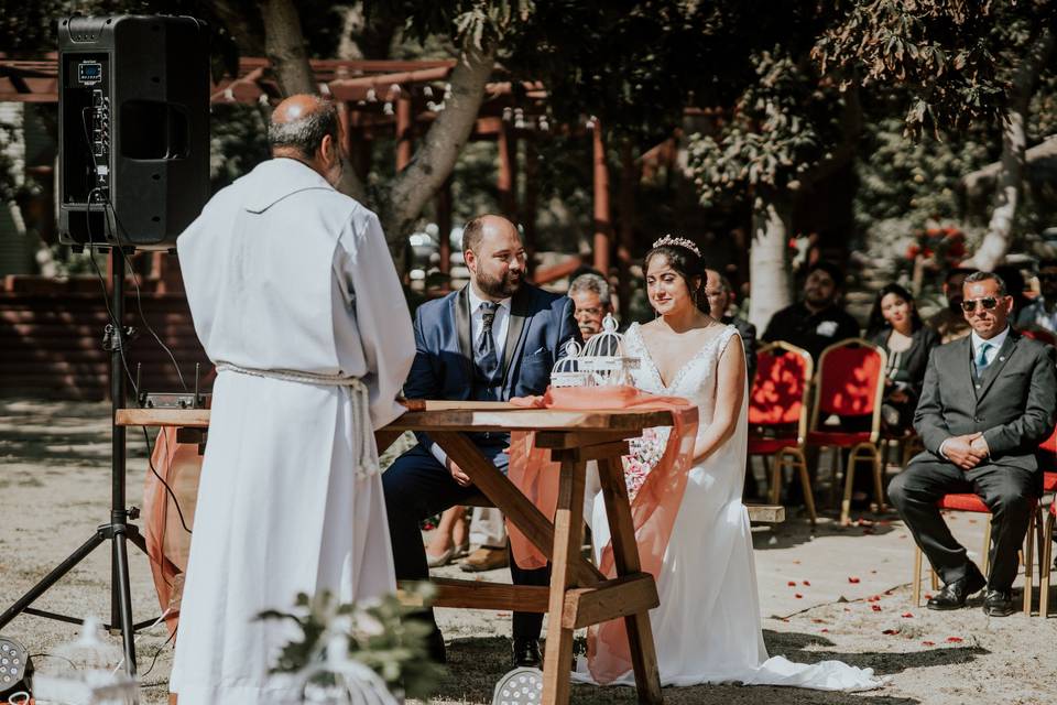 Ambientación ceremonia religiosa