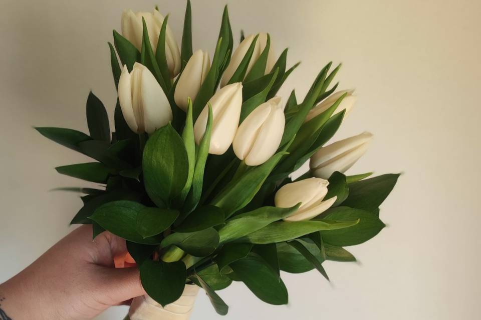 Ramo de novia tulipanes