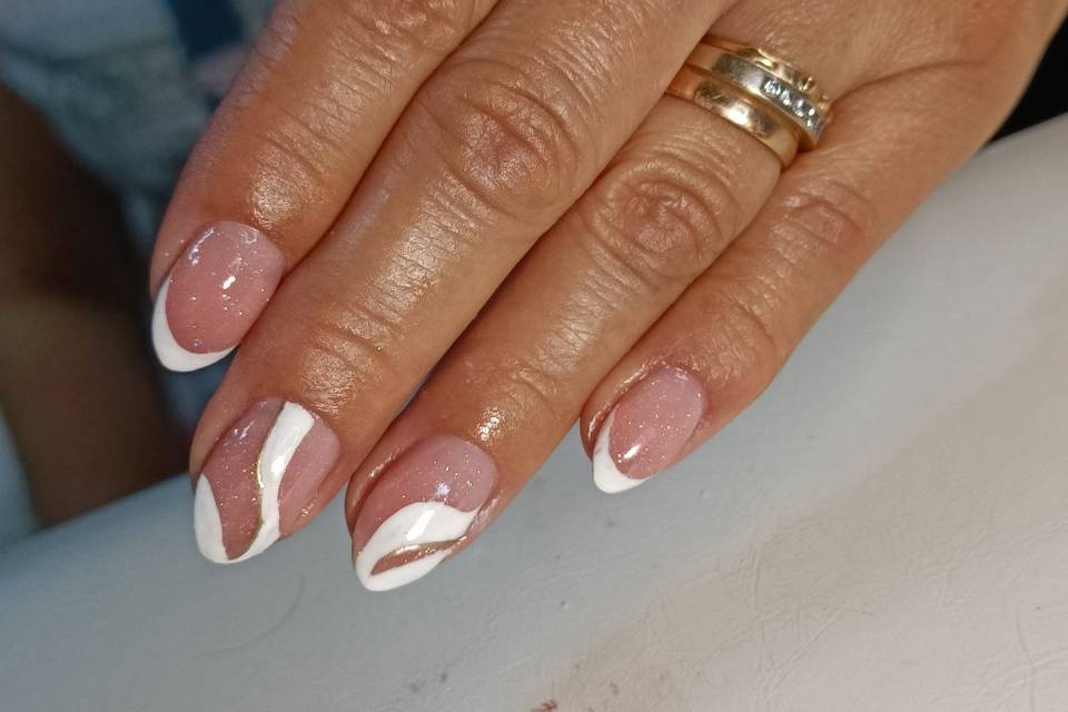 Extensión polygel + esmaltado