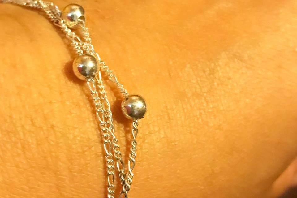 Pulsera esferas plata