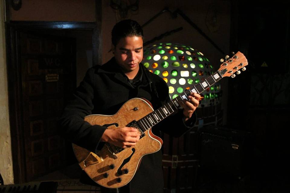 Juan Cristobal guitarrista