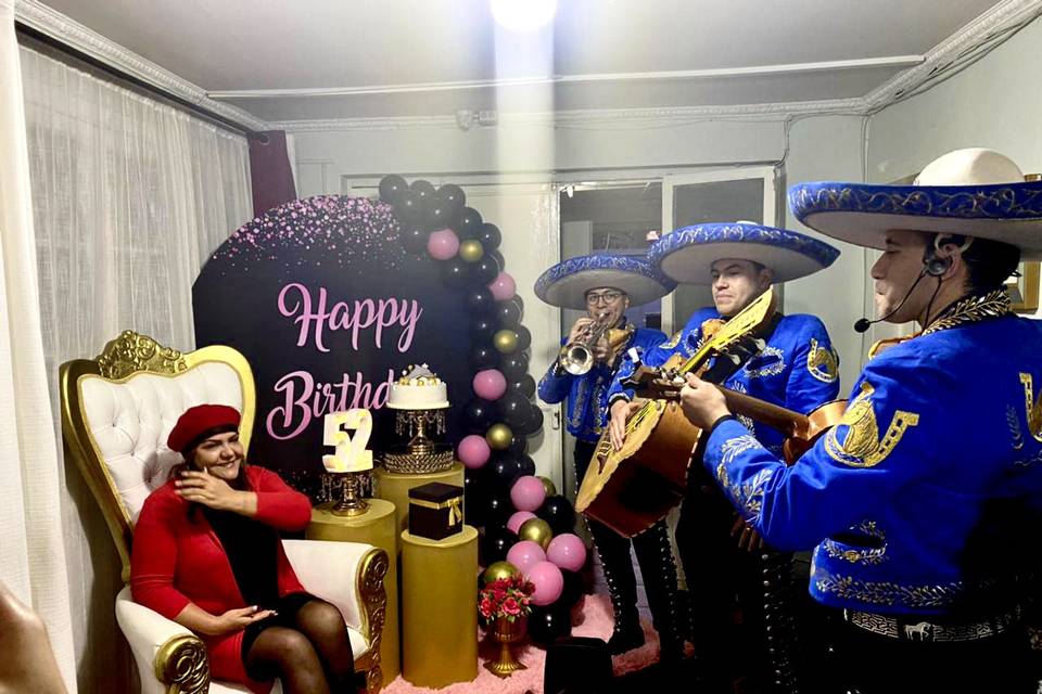 Mariachis Los Mero Machos