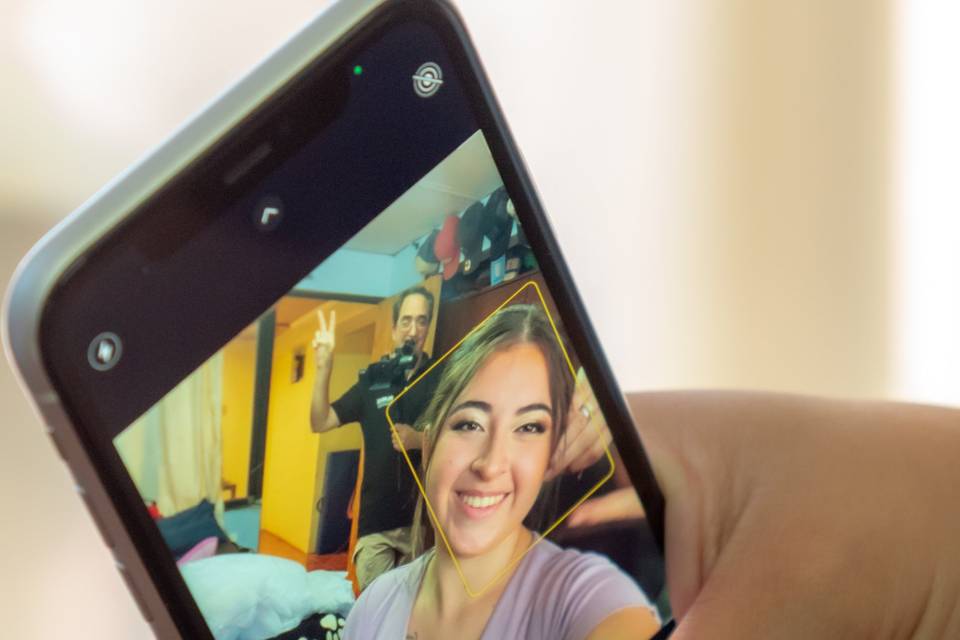 Visitenos en tiktok