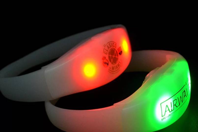 Pulseras Party Led