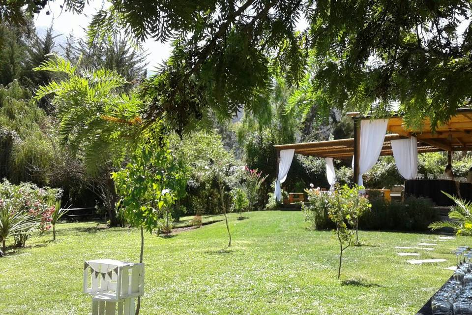 Amplio jardín