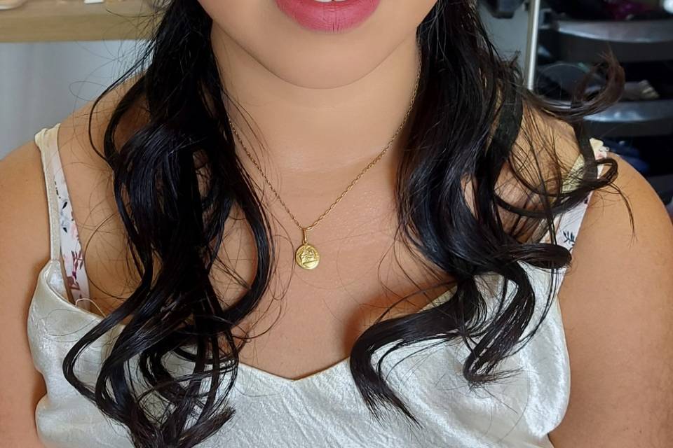 Maquillaje y peinado novia