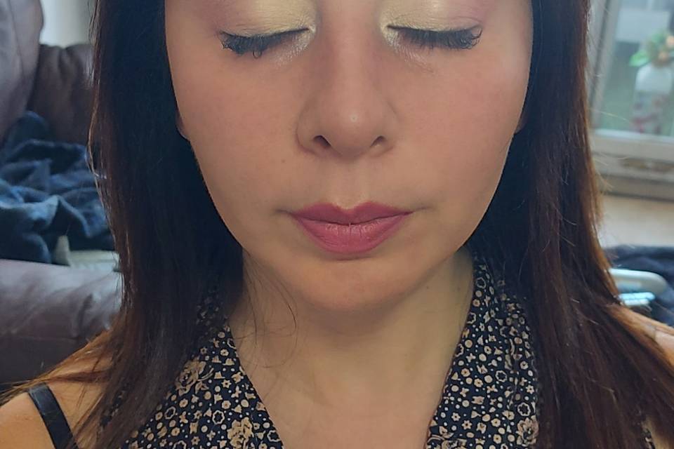 Maquillaje y peinado novia