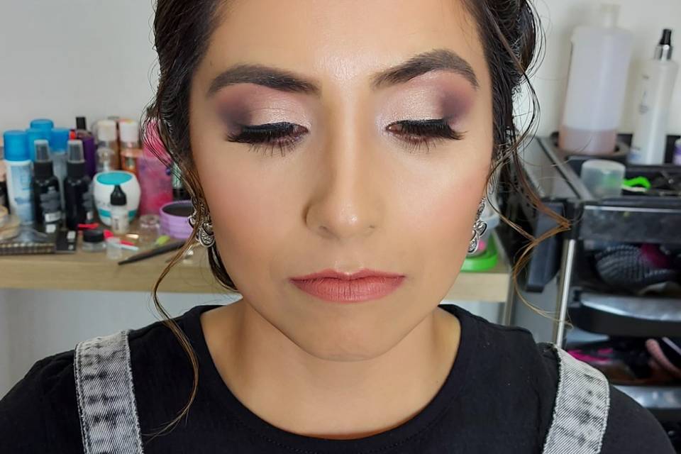 Maquillaje y peinado novia