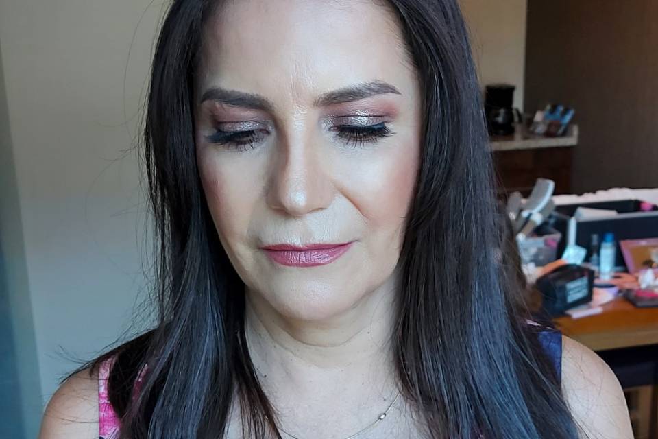 Maquillaje y peinado novia