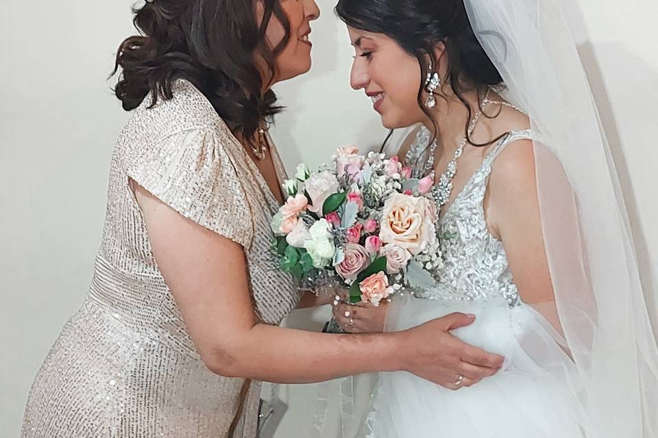 Novia y mamá