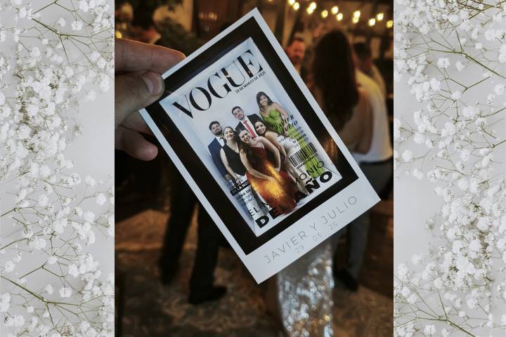 Cabina Magazine Booth VOGUE