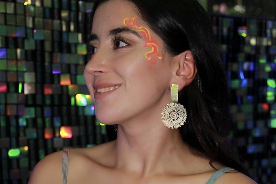 Maquillaje flúor