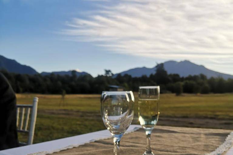 Brindando junto al volcán