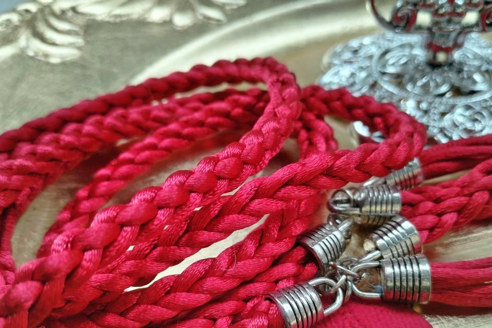 Hilo Rojo terminación plata