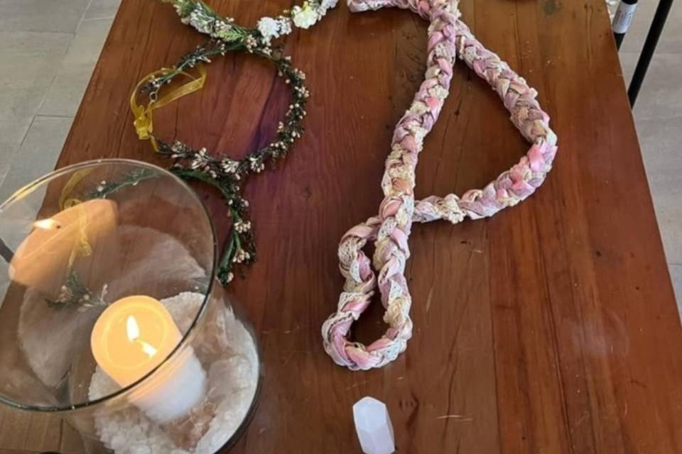Handfasting y coronas