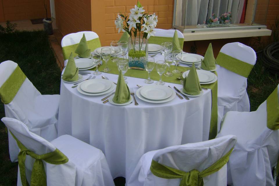 Mesas verde pistacho