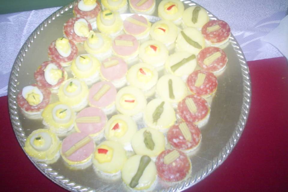 Canapés salados