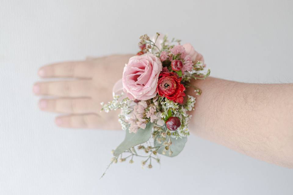 Corsage Andaluci Floral