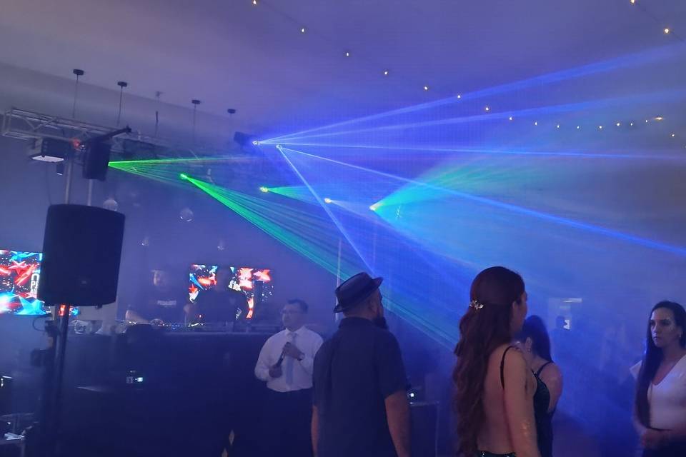Chicureo Santiago / show laser