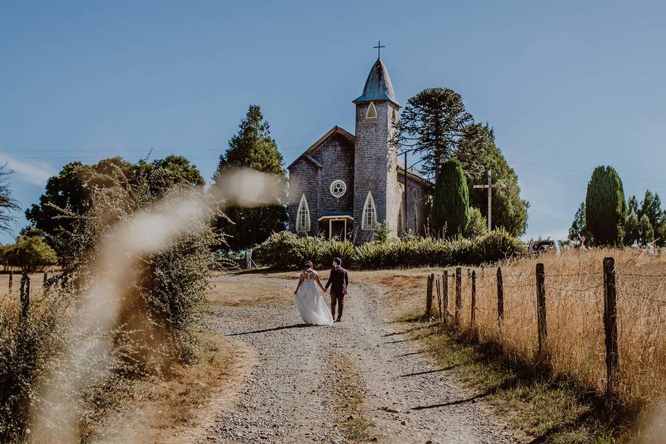 Camino a la iglesia